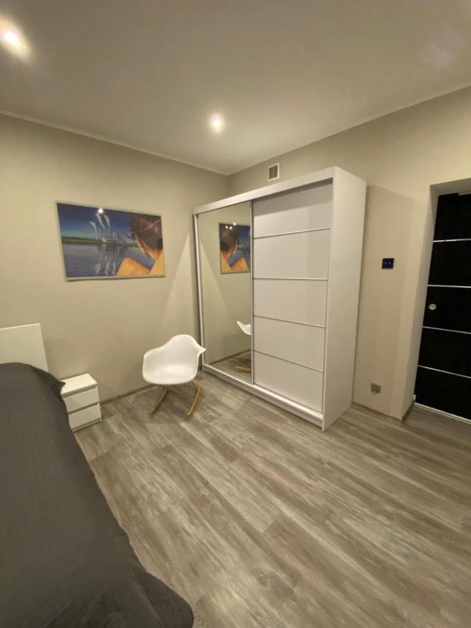 Apartament Centrum- Art&Design Konin  Luaran gambar